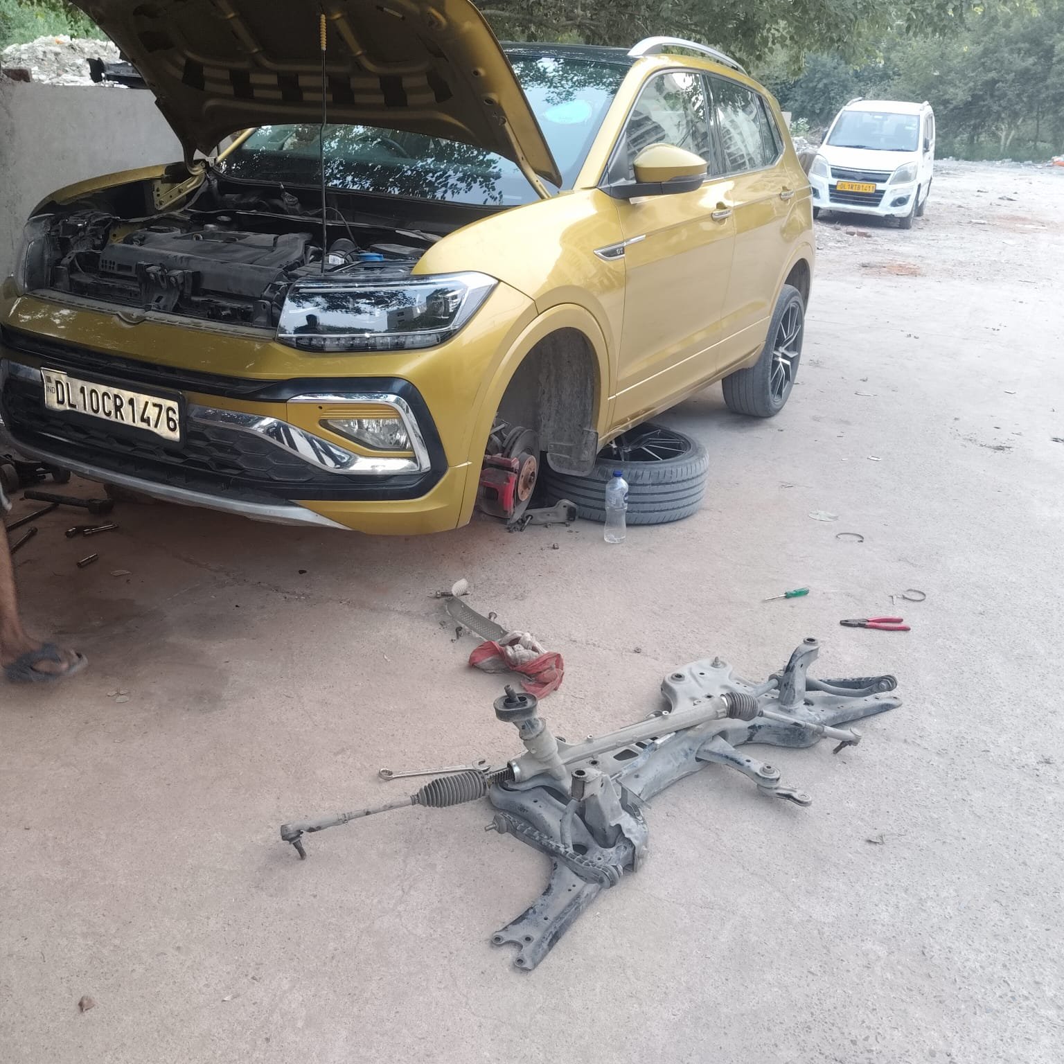 Amit Motors Workshop Photo 30